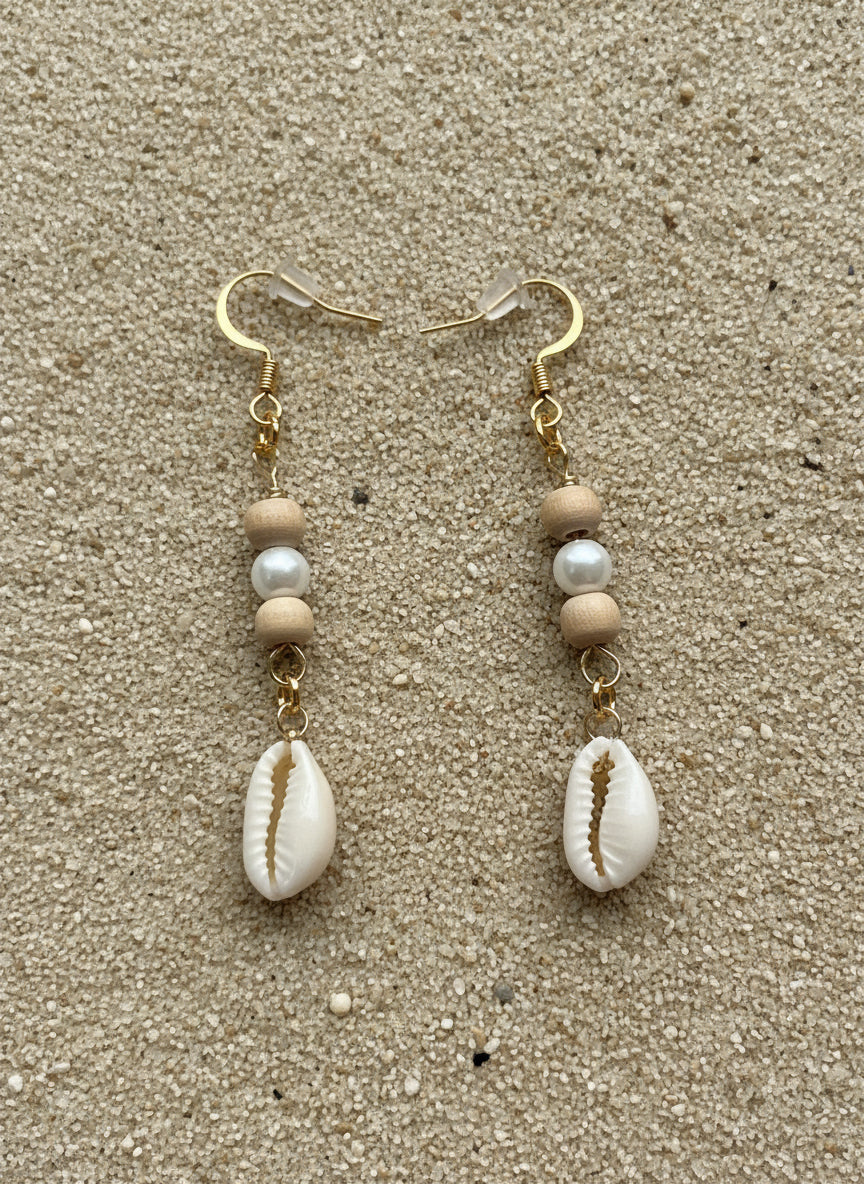 Capri Earrings 🐚