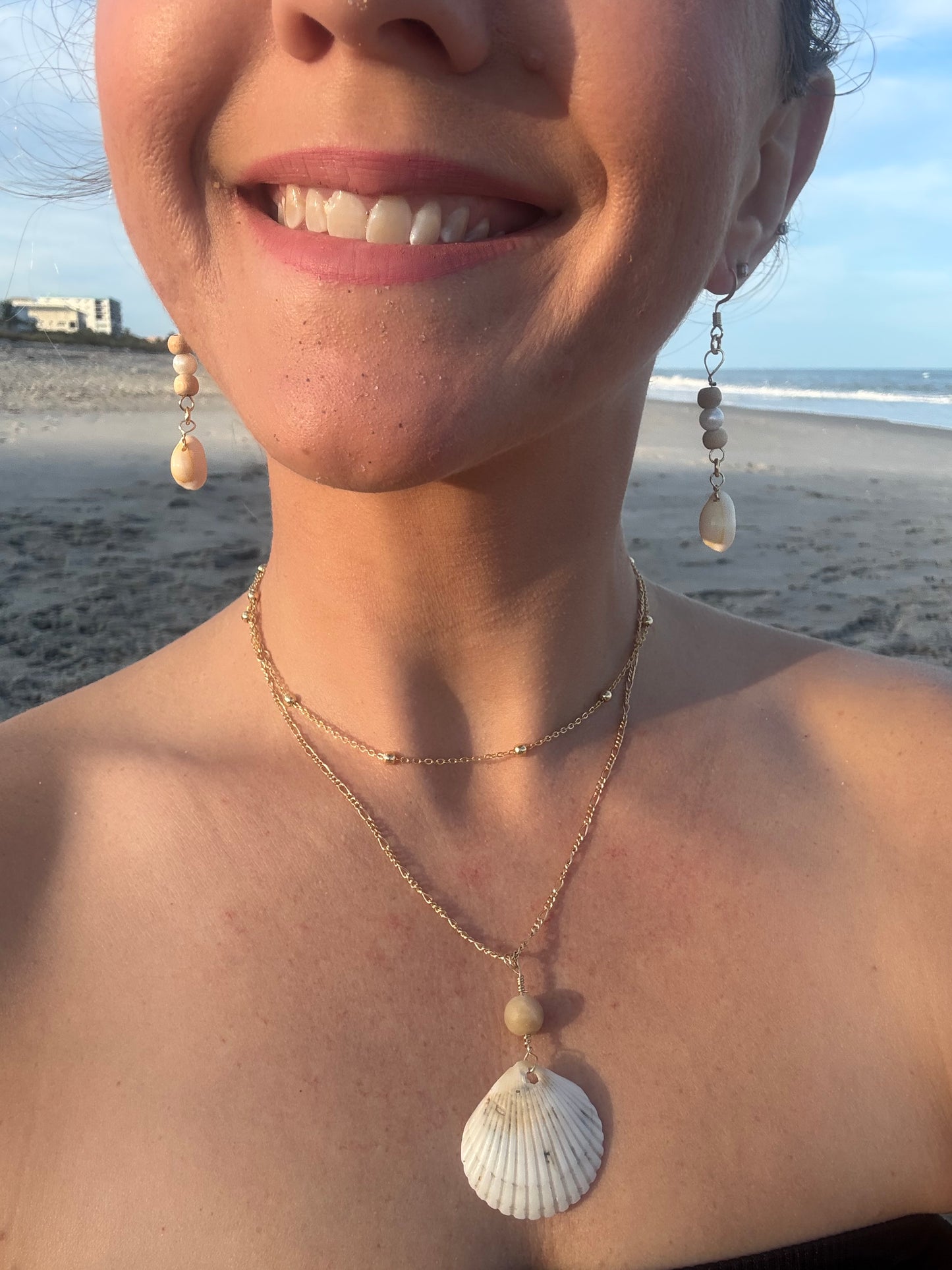 Capri Earrings 🐚