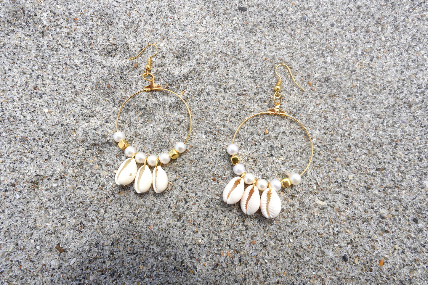 Capri Earrings 🐚